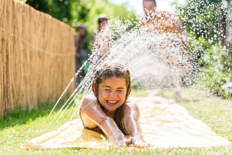 Wasserrutsche selber bauen – wir zeigen Ihnen wie das geht